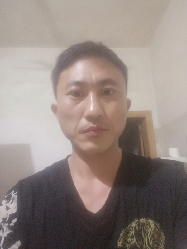 真爱无悔的第一张照片--湖北认干亲服务网