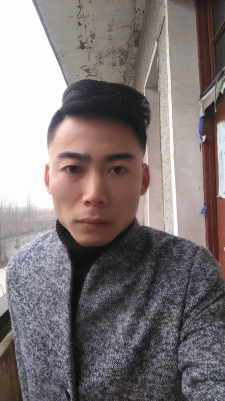 谁伴我闯荡的第一张照片--湖北认干亲服务网