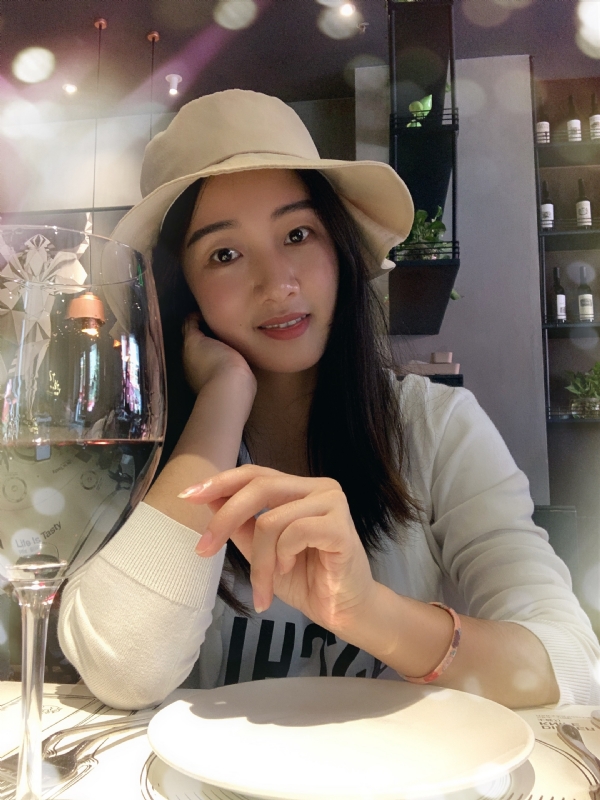 Daisy的第一张照片--湖北认干亲服务网