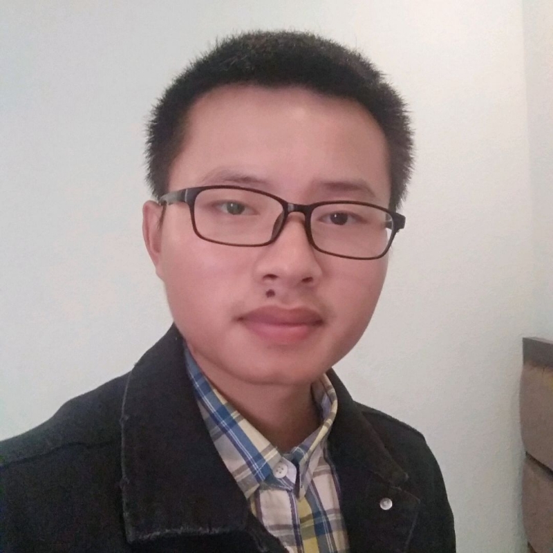 一只独行的猪的第一张照片--湖北认干亲服务网