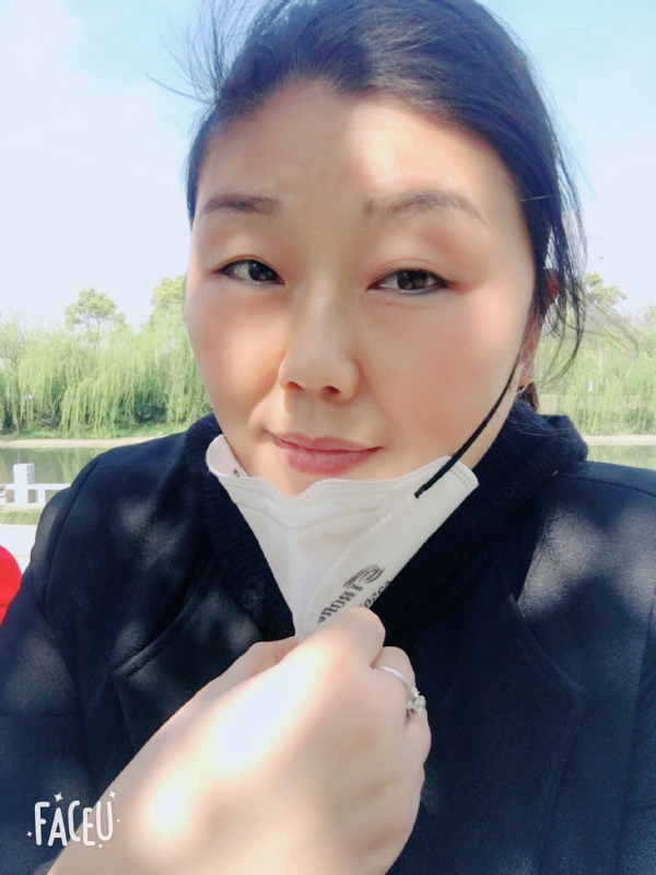 花开半夏的第一张照片--湖北认干亲服务网