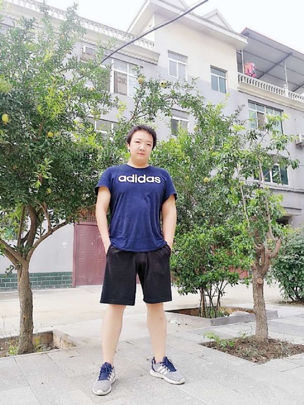 小宇的第一张照片--湖北认干亲服务网