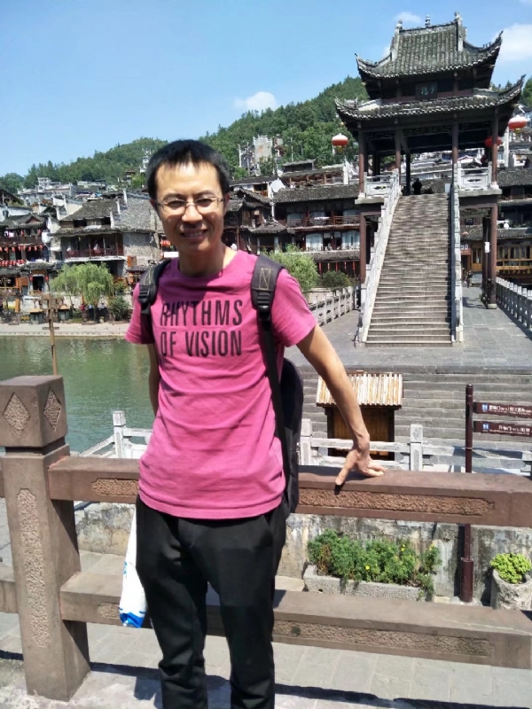 会飞的鱼的第一张照片--湖北认干亲服务网