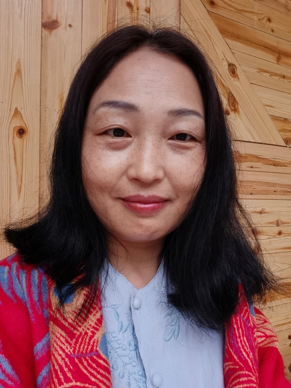 天山雪莲的第一张照片--湖北认干亲服务网