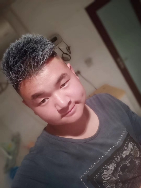 李子木的第二张照片--湖北认干亲服务网