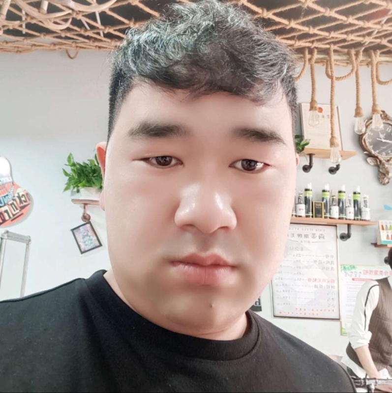 田野小伟的第一张照片--湖北认干亲服务网