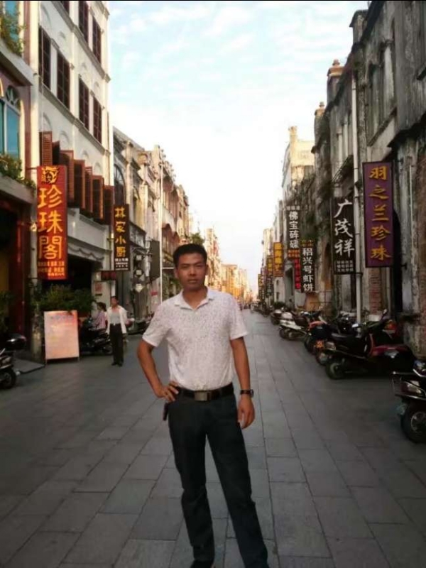 爱生活爱健康的第一张照片--湖北认干亲服务网